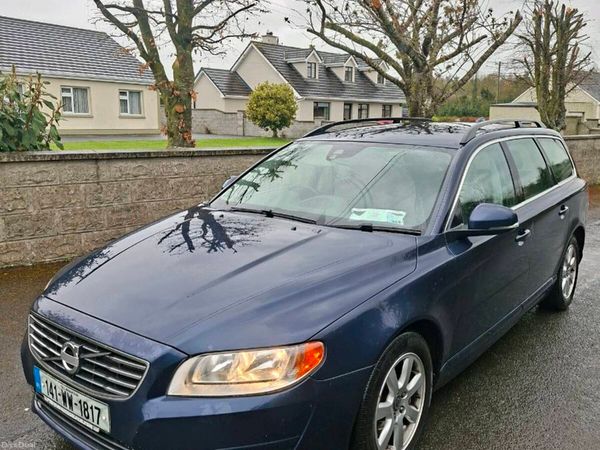 Volvo V70 Estate, Diesel, 2014, Blue