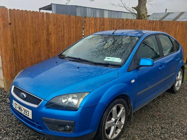 Ford Focus Hatchback, Petrol, 2007, Blue