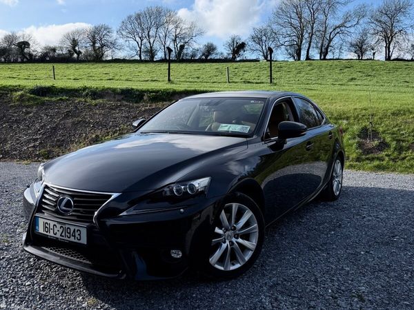 Lexus IS Saloon, Petrol Hybrid, 2016, Black
