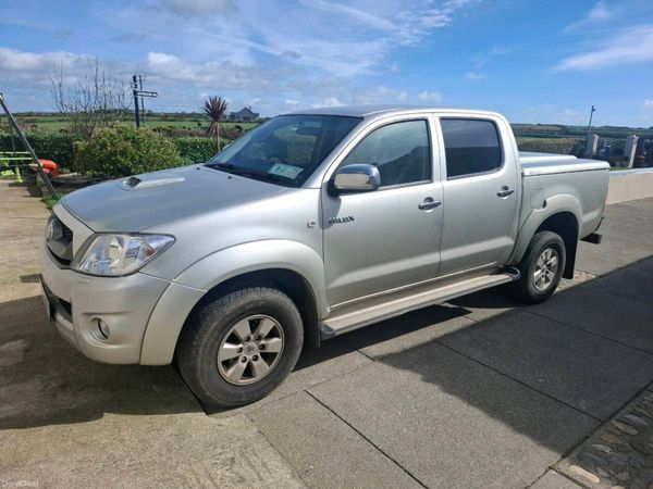 Toyota Hilux Crew Cab, Diesel, 2011, Silver