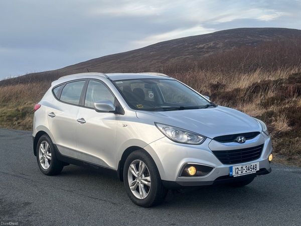 Hyundai ix35 SUV, Diesel, 2012, Silver