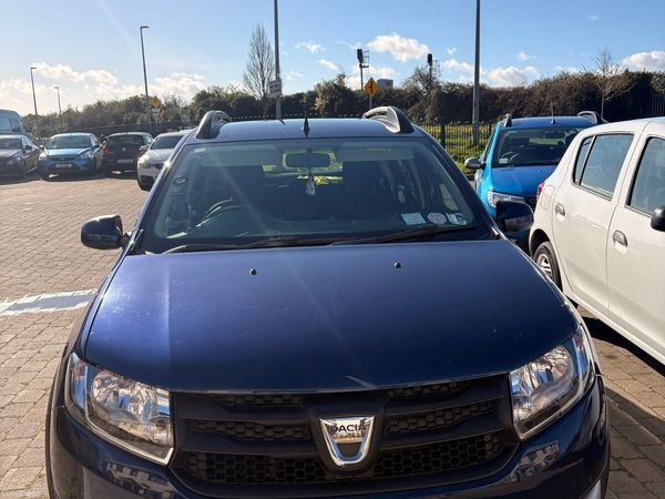 Dacia Sandero Stepway Hatchback, Diesel, 2016, Blue