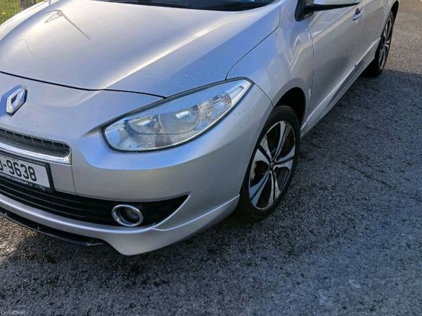Renault Fluence Saloon, Diesel, 2012, Silver