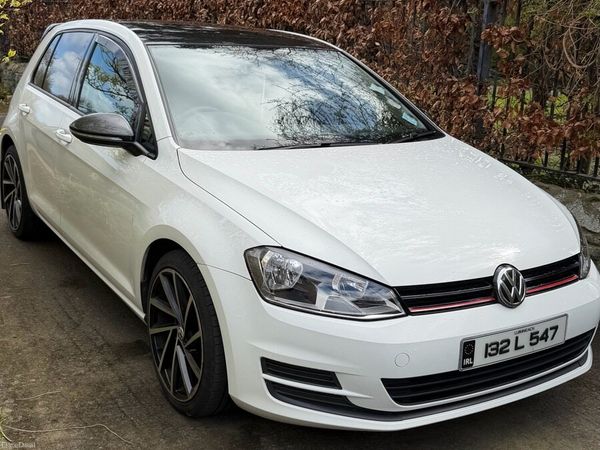 Volkswagen Golf Hatchback, Petrol, 2013, White