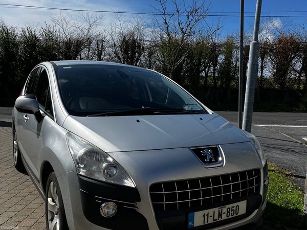 Peugeot 3008 MPV, Diesel, 2011, Silver