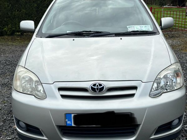 Toyota Corolla Hatchback, Diesel, 2006, Silver