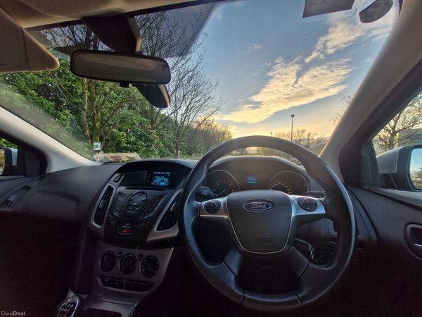 Ford Focus Hatchback, Diesel, 2014, Silver