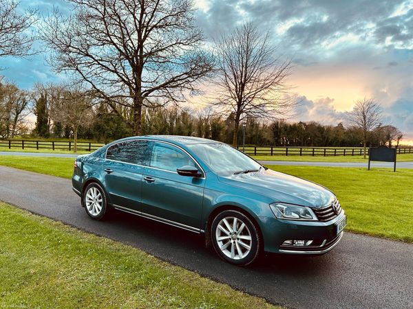 Volkswagen Passat Saloon, Diesel, 2014, Grey