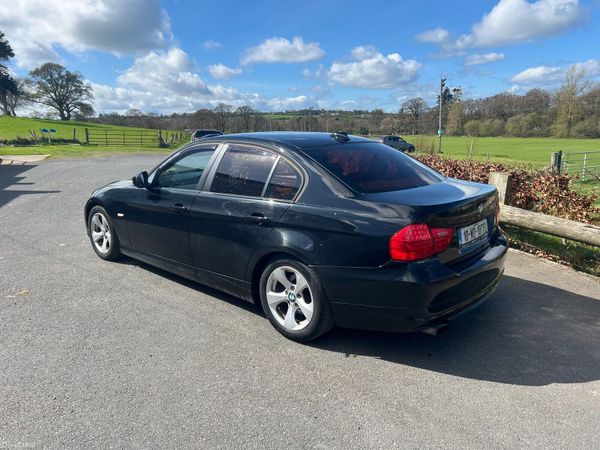 BMW 3-Series Saloon, Diesel, 2010, Black