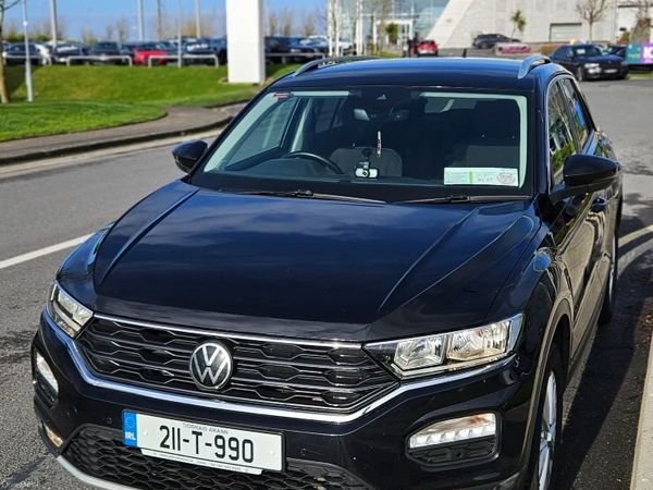 Volkswagen T-Roc SUV, Diesel, 2021, Black