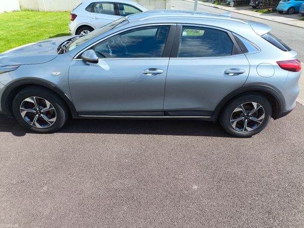 Kia XCeed Hatchback, Diesel, 2020, Silver