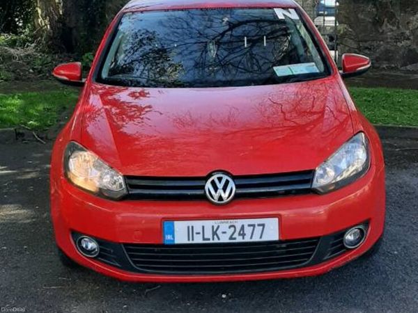 Volkswagen Golf Hatchback, Petrol, 2011, Red