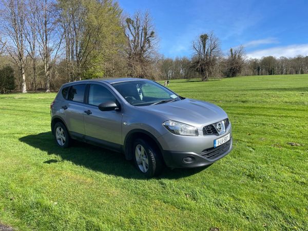 Nissan Qashqai Hatchback, Diesel, 2011, Blue