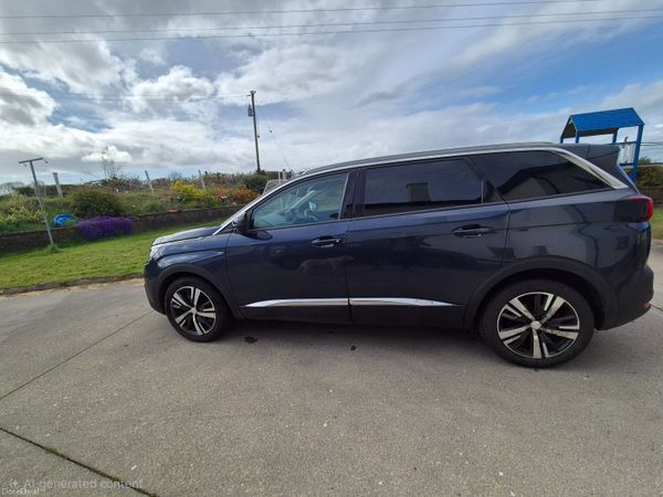 Peugeot 5008 MPV, Petrol, 2019, Blue