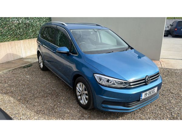 Volkswagen Touran MPV, Diesel, 2019, Blue