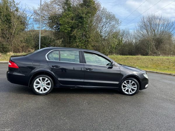 Skoda Superb Saloon, Diesel, 2013, Black