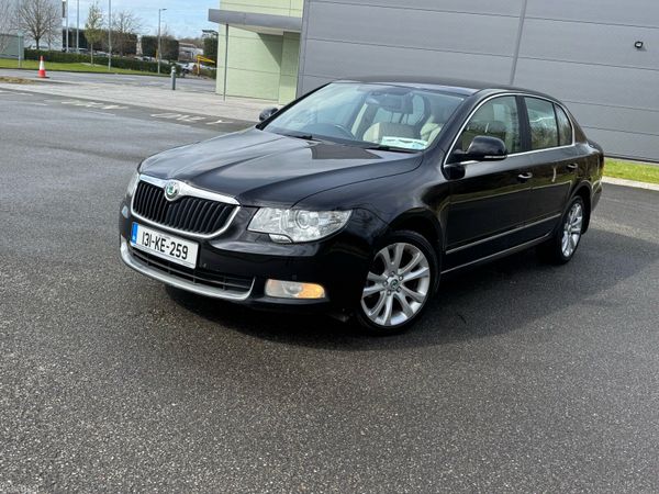 Skoda Superb Saloon, Diesel, 2013, Black