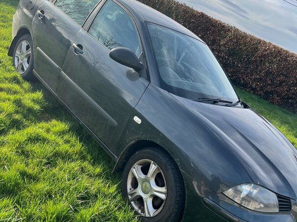 SEAT Cordoba Saloon, Diesel, 2009, Grey