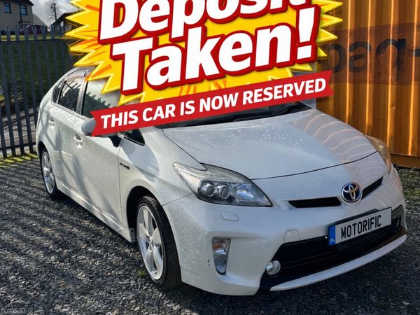 Toyota Prius Hatchback, Petrol Hybrid, 2014, White