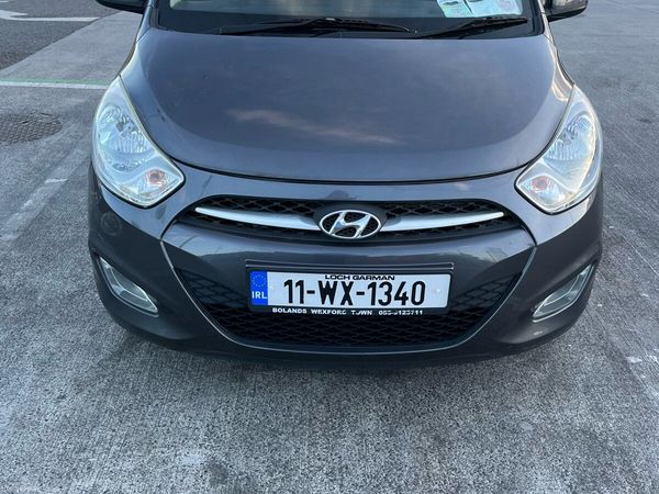 Hyundai i10 Hatchback, Petrol, 2011, Grey