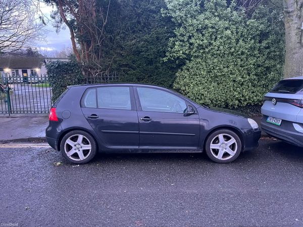 Volkswagen Golf Hatchback, Petrol, 2007, Black
