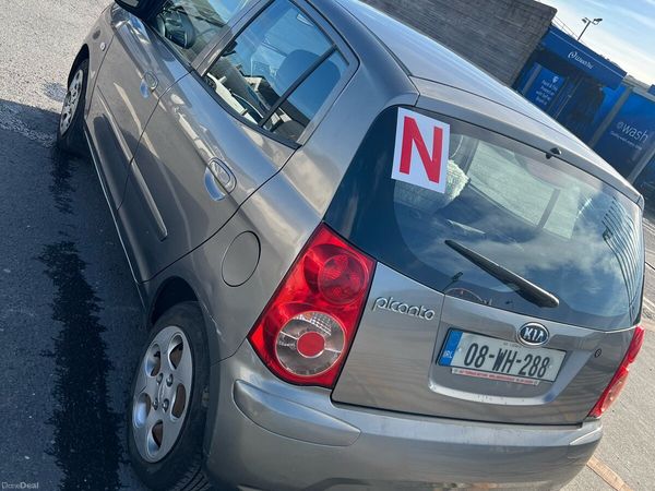 Kia Picanto Hatchback, Petrol, 2008, Silver