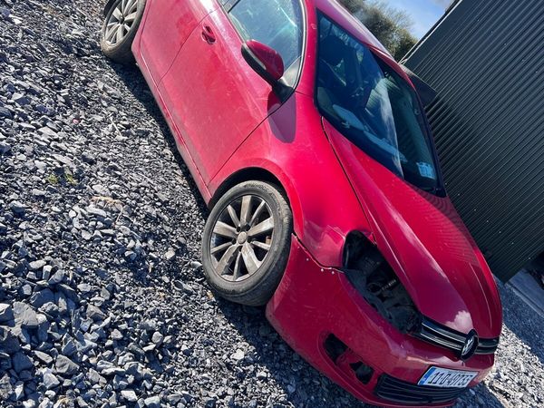 Volkswagen Golf Hatchback, Diesel, 2011, Red