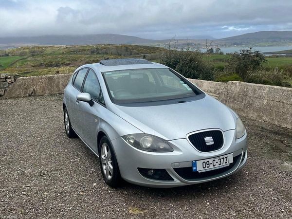 SEAT Leon Hatchback, Diesel, 2009, Silver