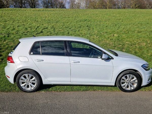 Volkswagen Golf Hatchback, Petrol, 2017, White