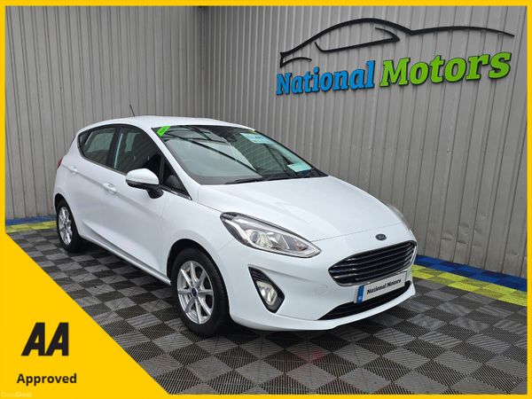 Ford Fiesta Hatchback, Petrol, 2019, White