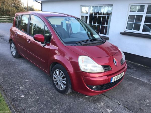 Renault Grand Modus MPV, Diesel, 2011, Red