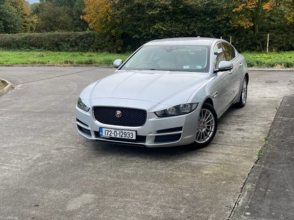 Jaguar XE Saloon, Diesel, 2017, Grey