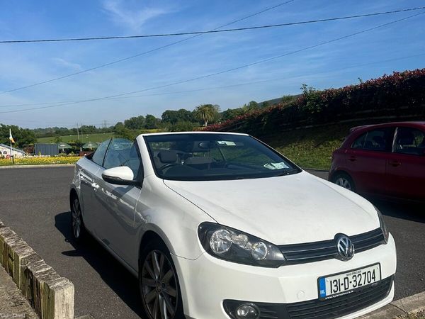 Volkswagen Golf Convertible, Diesel, 2013, White