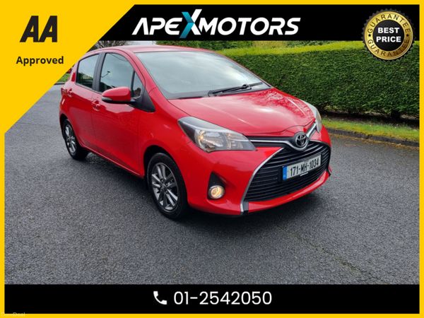 Toyota Yaris Hatchback, Petrol, 2017, Red