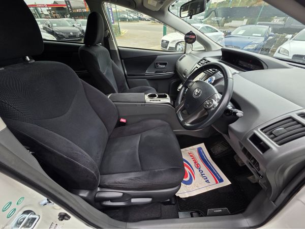Toyota Prius MPV, Petrol Hybrid, 2014, White