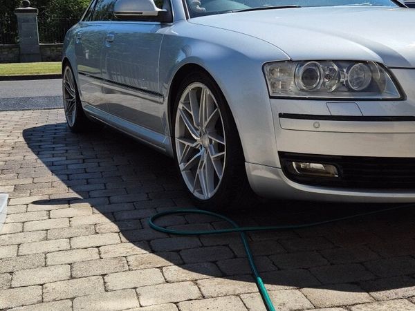 Audi A8 Saloon, Diesel, 2009, Silver