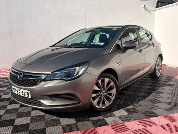 Opel Astra Hatchback, Diesel, 2016, Grey