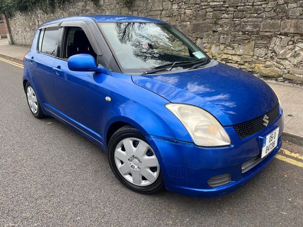 Suzuki Swift Hatchback, Petrol, 2005, Blue