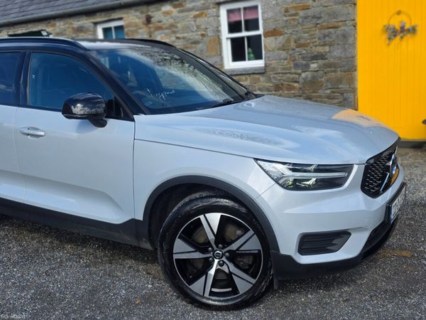Volvo XC40 SUV, Petrol Plug-in Hybrid, 2022, Grey