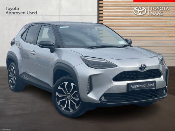 Toyota Yaris Cross Hatchback, Petrol Hybrid, 2024, Silver