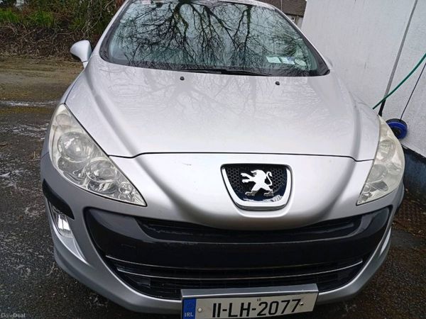 Peugeot 308 Hatchback, Diesel, 2011, Silver