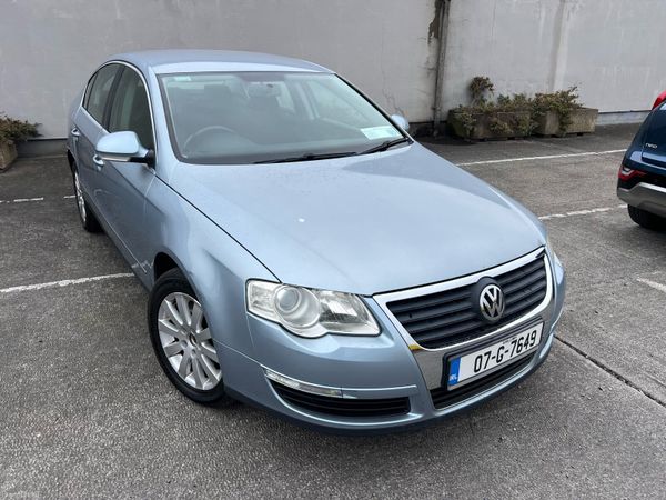 Volkswagen Passat Saloon, Diesel, 2007, Blue