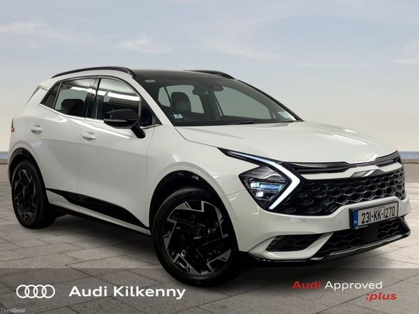 Kia Sportage SUV, Diesel Hybrid, 2023, White