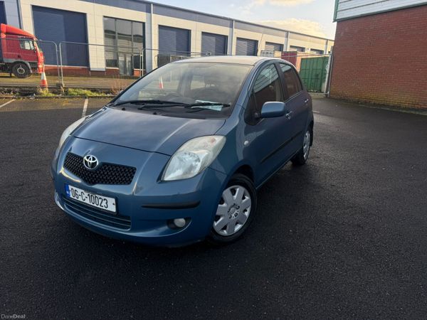 Toyota Yaris Hatchback, Petrol, 2006, Blue