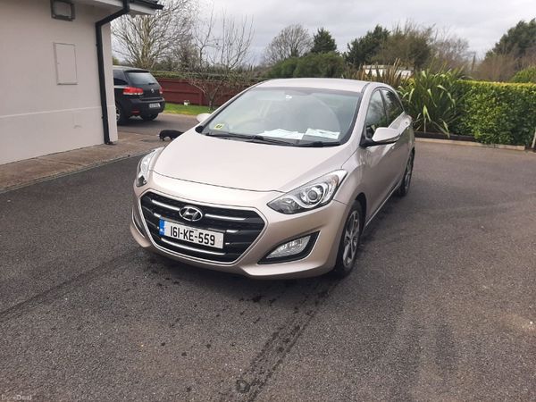 Hyundai i30 Hatchback, Diesel, 2016, White
