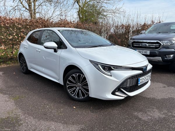 Toyota Corolla Hatchback, Petrol Hybrid, 2022, White