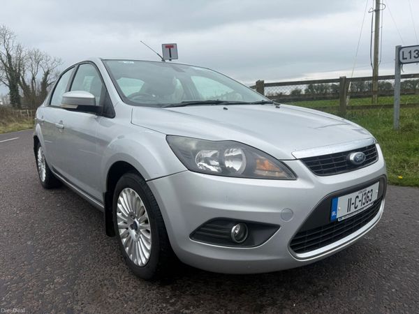 Ford Focus Saloon, Diesel, 2011, Silver