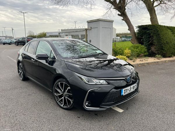 Toyota Corolla Saloon, Petrol Hybrid, 2023, Black