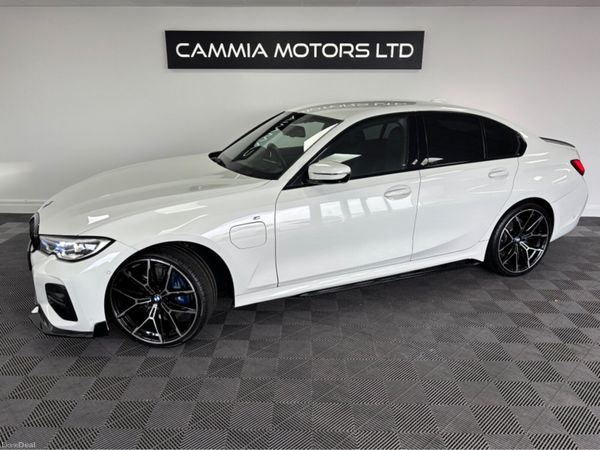BMW 3-Series Saloon, Petrol Hybrid, 2020, White