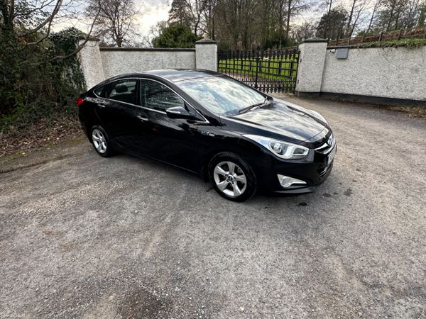 Hyundai i40 Saloon, Diesel, 2014, Black
